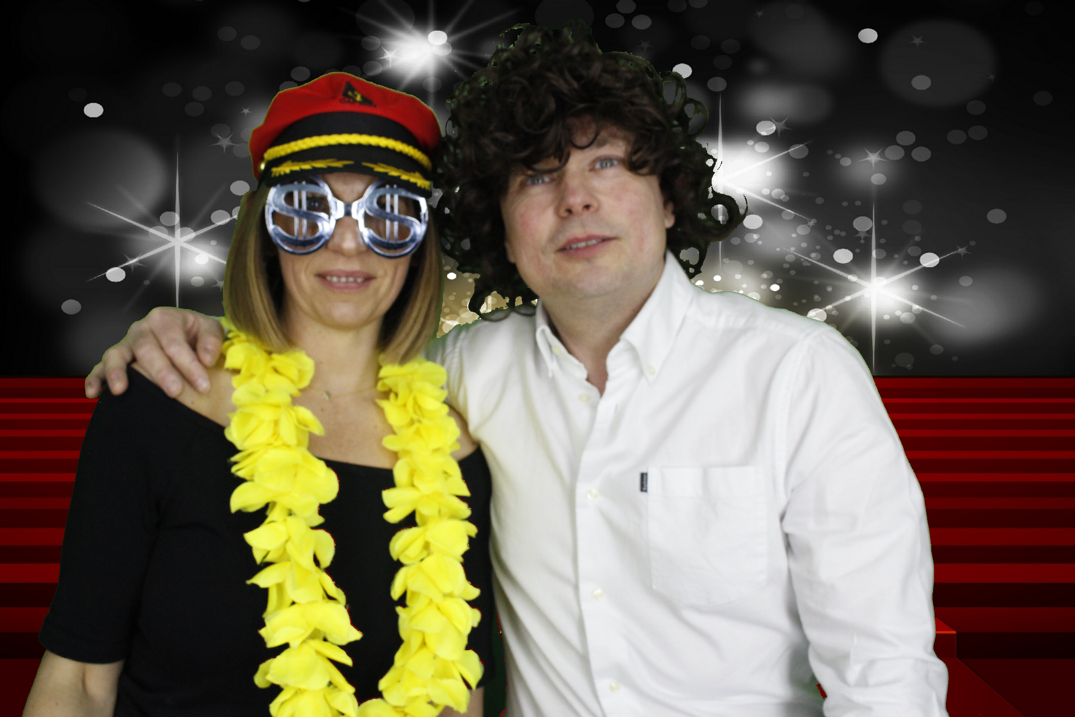 Mr & Mrs Mills | View more photos from the event at gallery.myphotoboothexperience.co.uk/u/MyPhotoBoothExperienceLtd/Mr-Mrs-Mills